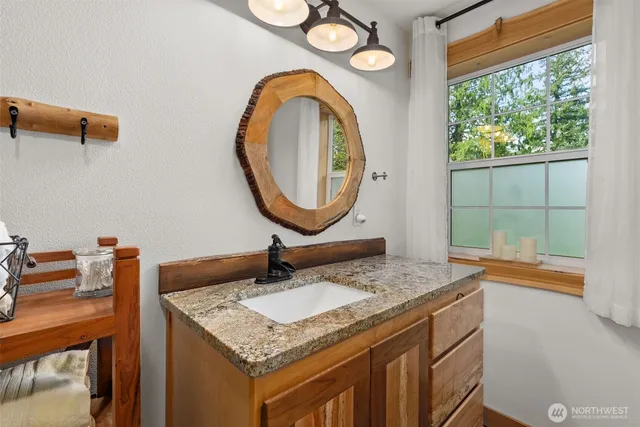 $1,100,000 | 120 Bonell Road, Unit 44, Randle, WA 98377