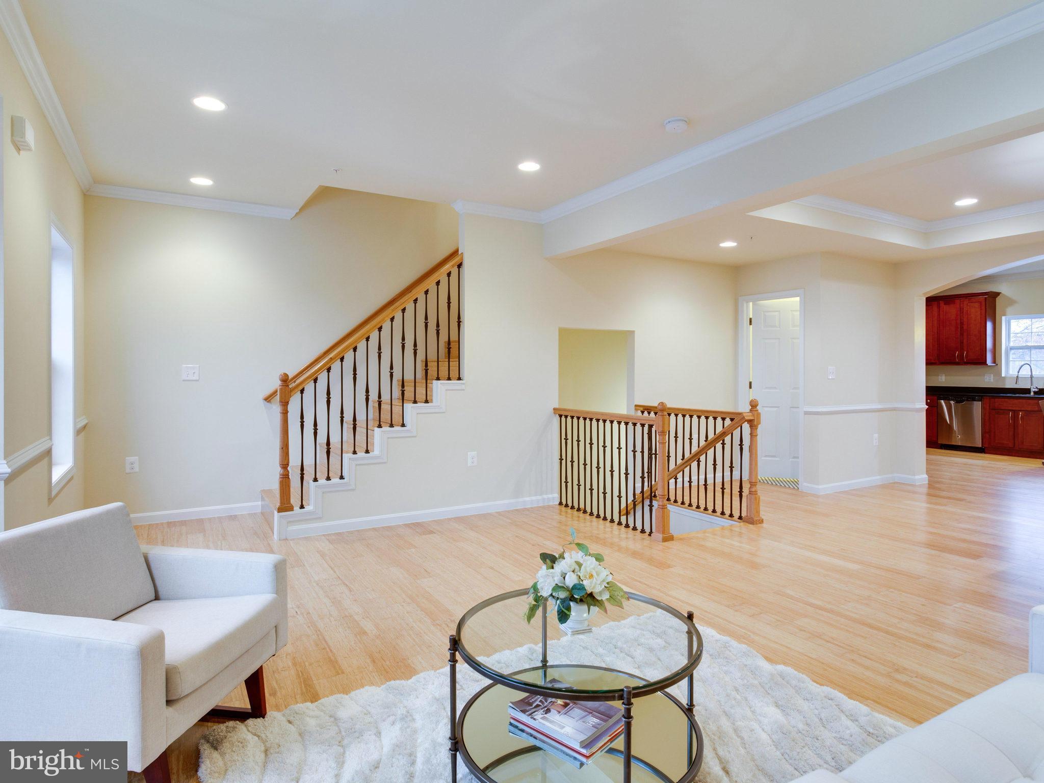 1444 Morris Road Southeast Washington, DC 20020 - Photo 4 of 20 Living Room
