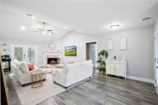 $2,600 | 18200 Derbes Drive, Covington, LA 70433