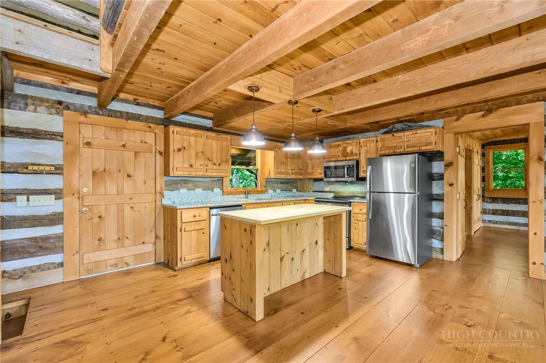 381 Yellow Bear Road Todd, NC 28684 - Photo 14 of 48 Gallery Image 14