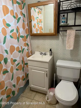 $239,000 | 108 3rd Street, Blakely, PA 18447