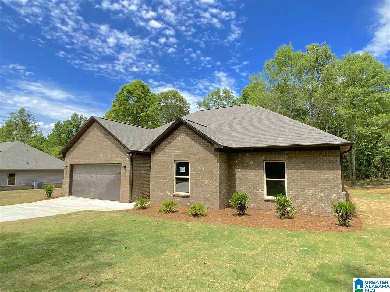 1371 Old Road Jasper, AL 35503 - Photo 3 of 24 Gallery Image 3