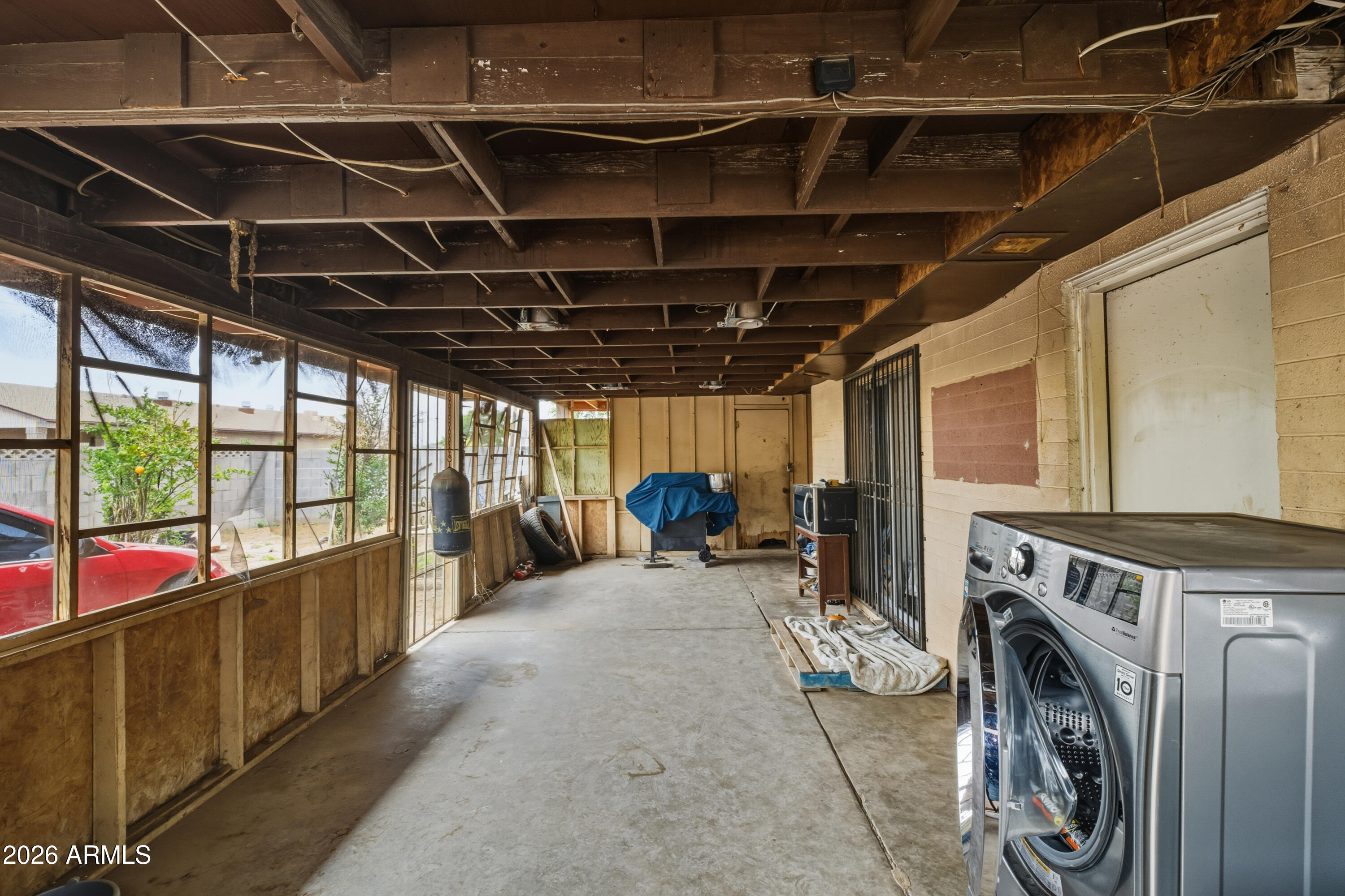 10013 North 16th Avenue Phoenix, AZ 85021 - Photo 17 of 18 a view of a storage room