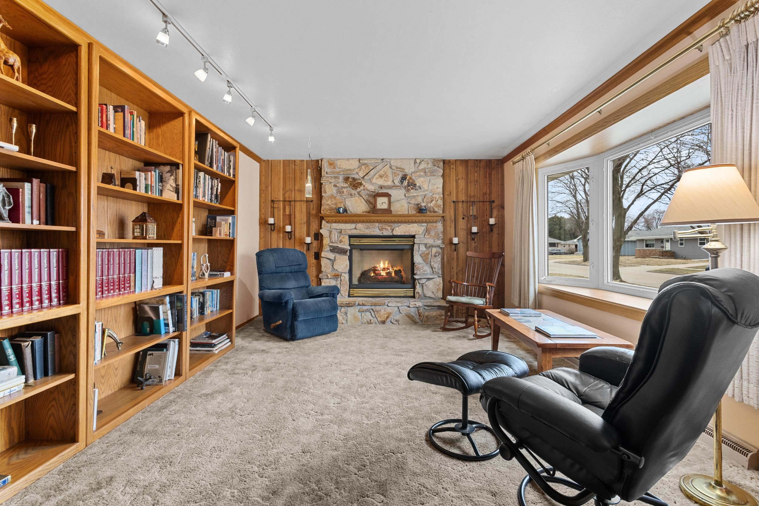 416 South Joseph Street Appleton, WI 54915 - Photo 5 of 29