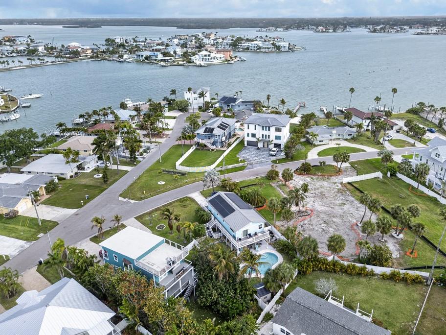 15823 Redington Drive Redington Beach, FL 33708 - Photo 36 of 39