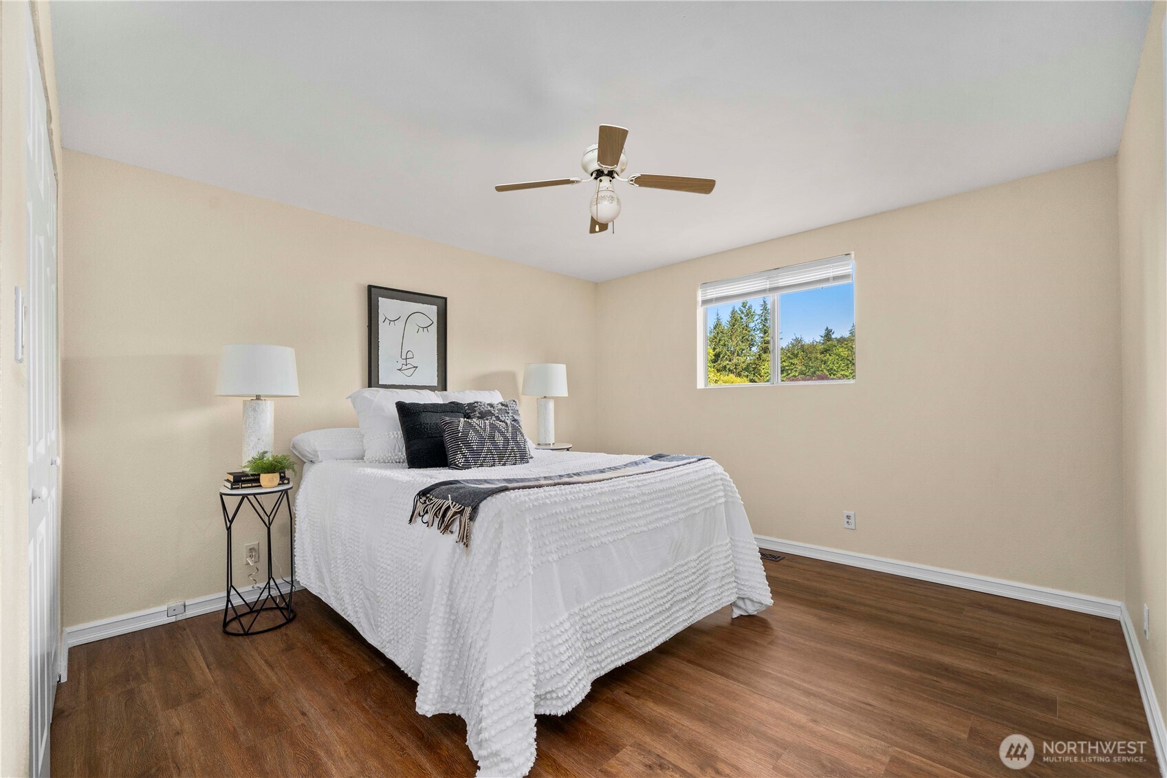 1242 Lidstrom Road East Port Orchard, WA 98366 - Photo 13 of 32 Gallery Image 13