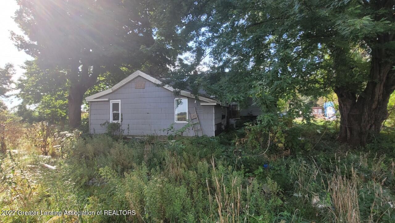 2705 30 Mile Road Albion, MI 49224 - Photo 5 of 15 010