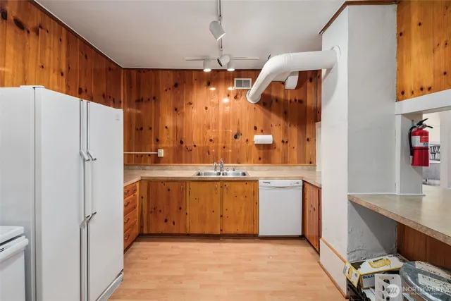 $1,444,000 | 2116 West Dravus Street, Seattle, WA 98199