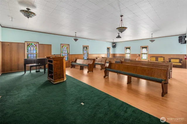 $1,444,000 | 2116 West Dravus Street, Seattle, WA 98199