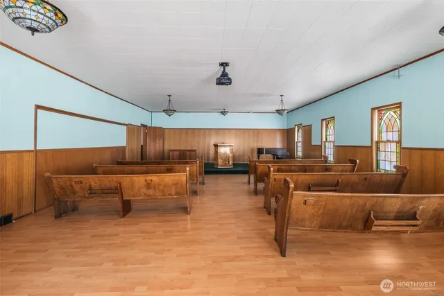 $1,444,000 | 2116 West Dravus Street, Seattle, WA 98199