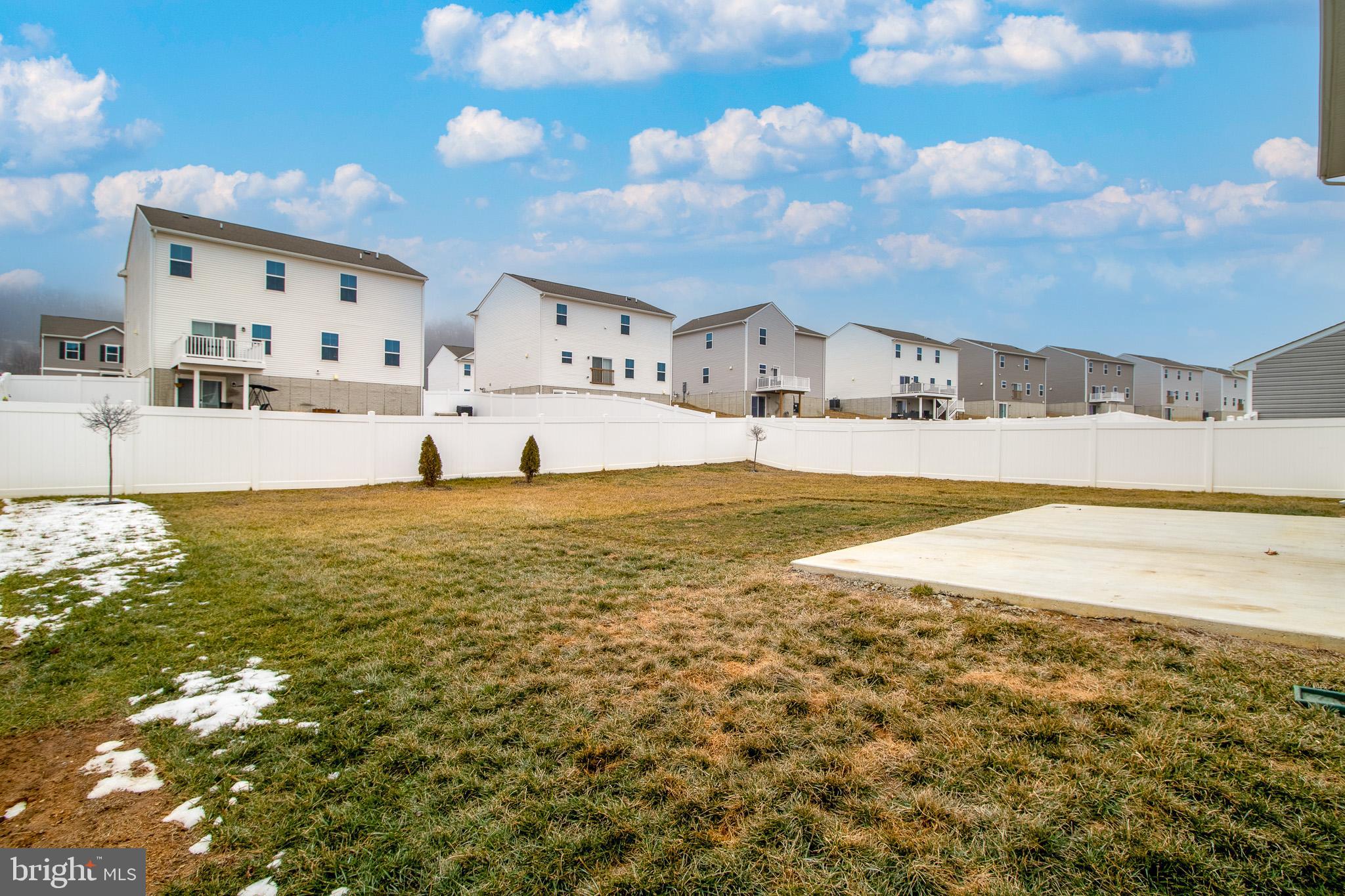 154 Diving Scaup Road Hedgesville, WV 25427 - Photo 53 of 57 a view of a swimming pool with an ocean view