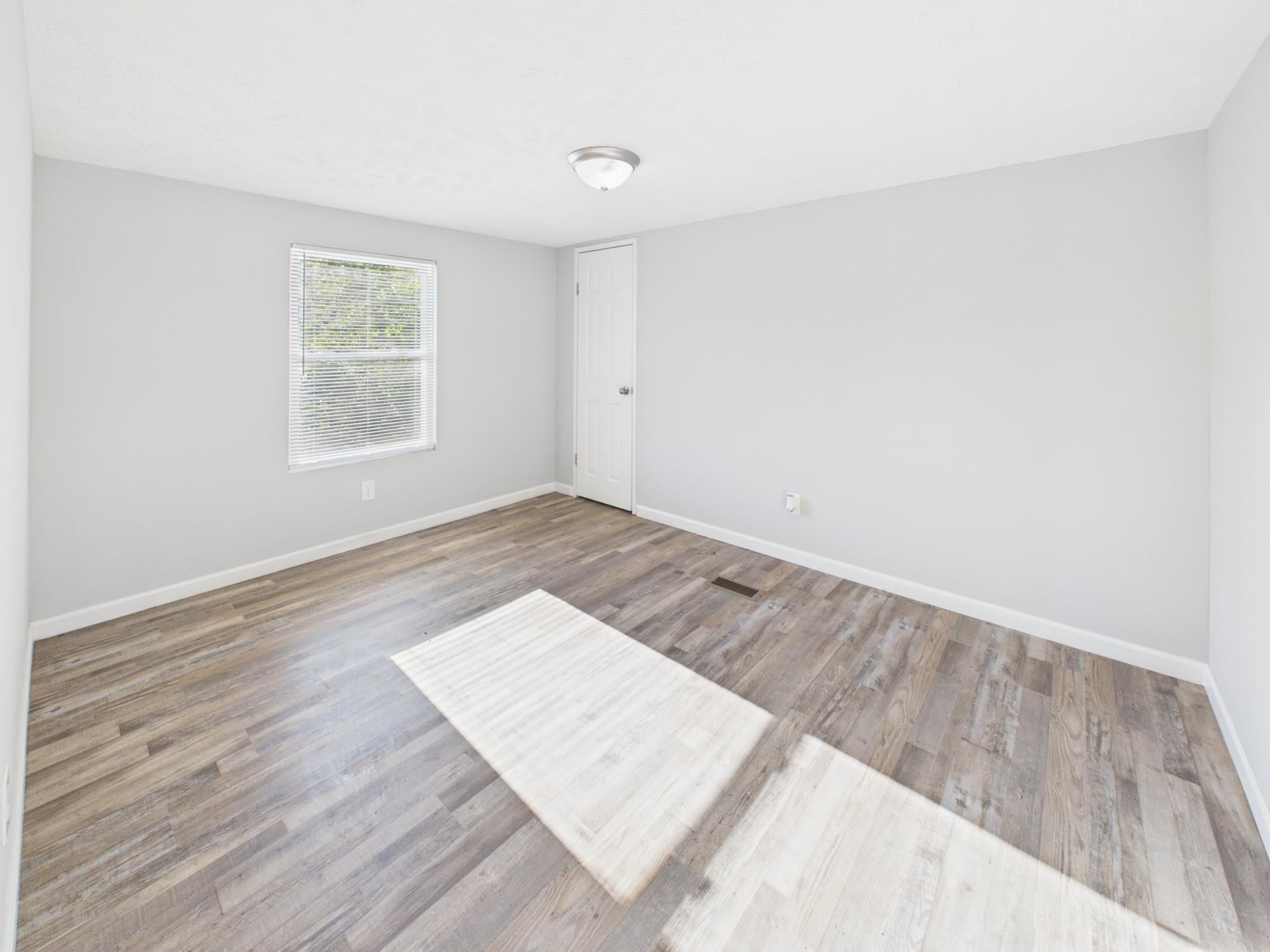 1636 W Road Huntington, WV 25701 - Photo 12 of 21 Gallery Image 12