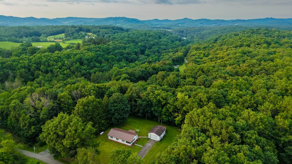 133 Powder House Road Craigsville, WV 26205 - Photo 1 of 40 Gallery Image 1