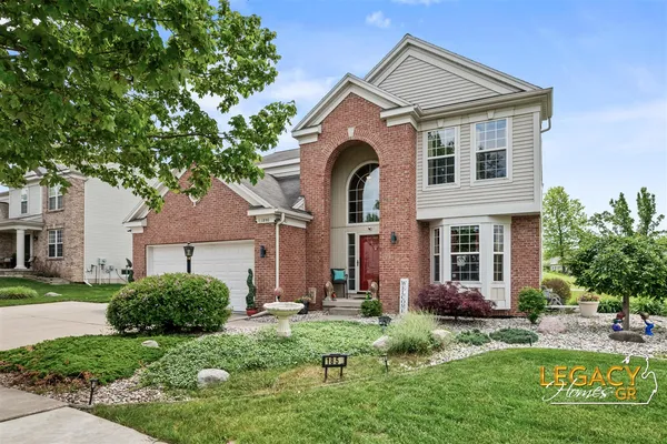 $429,900 | 1850 Hollow Creek Drive Southeast, Caledonia, MI 49316