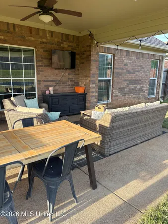 $356,900 | 1261 Heritage Lake Drive, Hernando, MS 38632