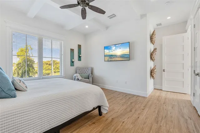 $5,275,000 | 436 South Polk Drive, Sarasota, FL 34236