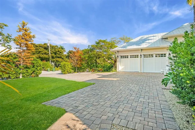 $5,275,000 | 436 South Polk Drive, Sarasota, FL 34236