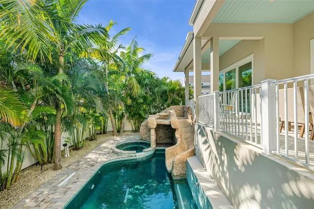 $5,275,000 | 436 South Polk Drive, Sarasota, FL 34236