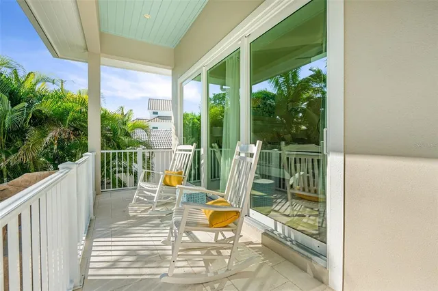 $5,275,000 | 436 South Polk Drive, Sarasota, FL 34236