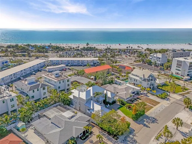 $5,275,000 | 436 South Polk Drive, Sarasota, FL 34236