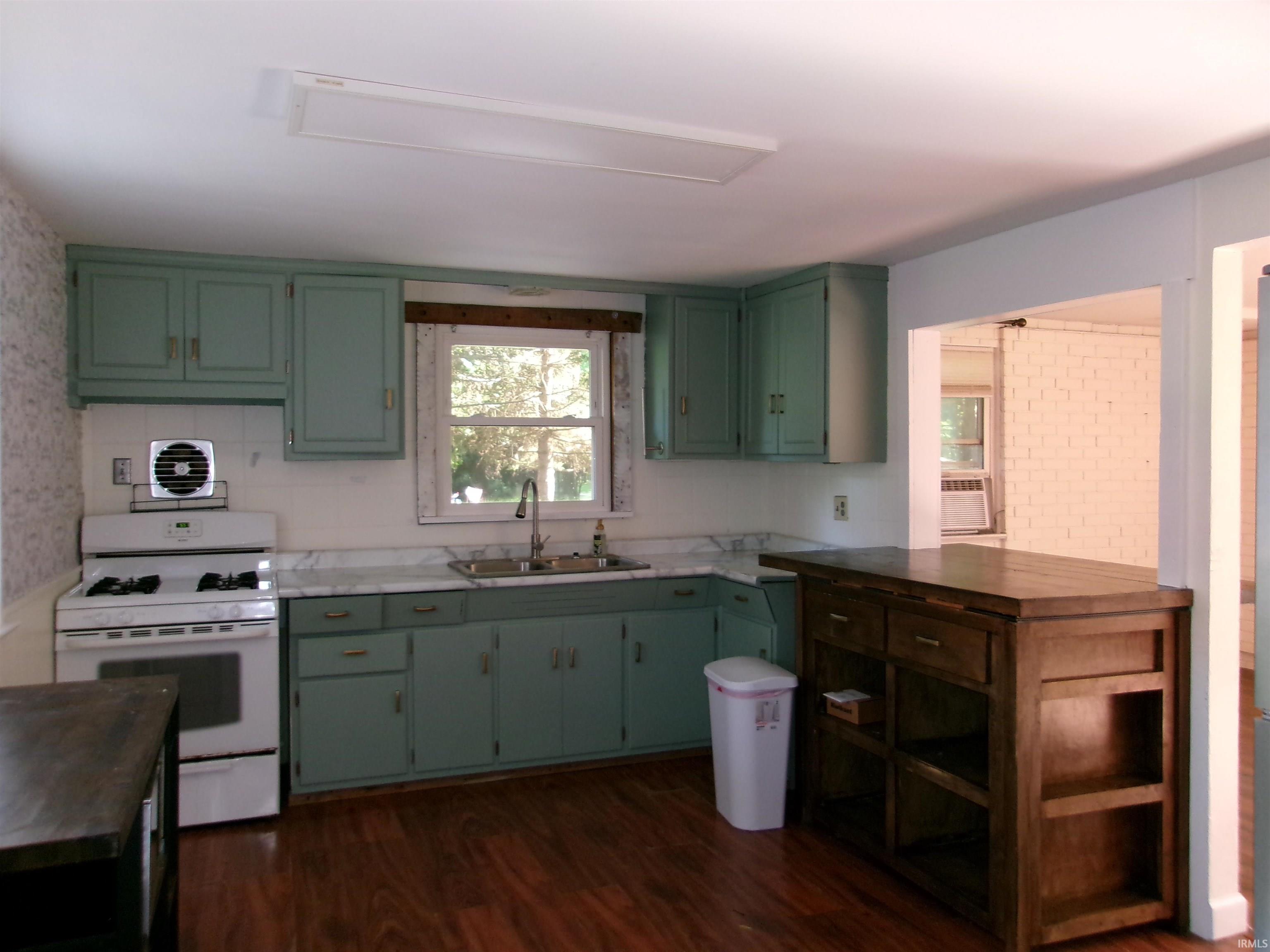7577 North 550 East Rochester, IN 46975 - Photo 7 of 18 Gallery Image 7