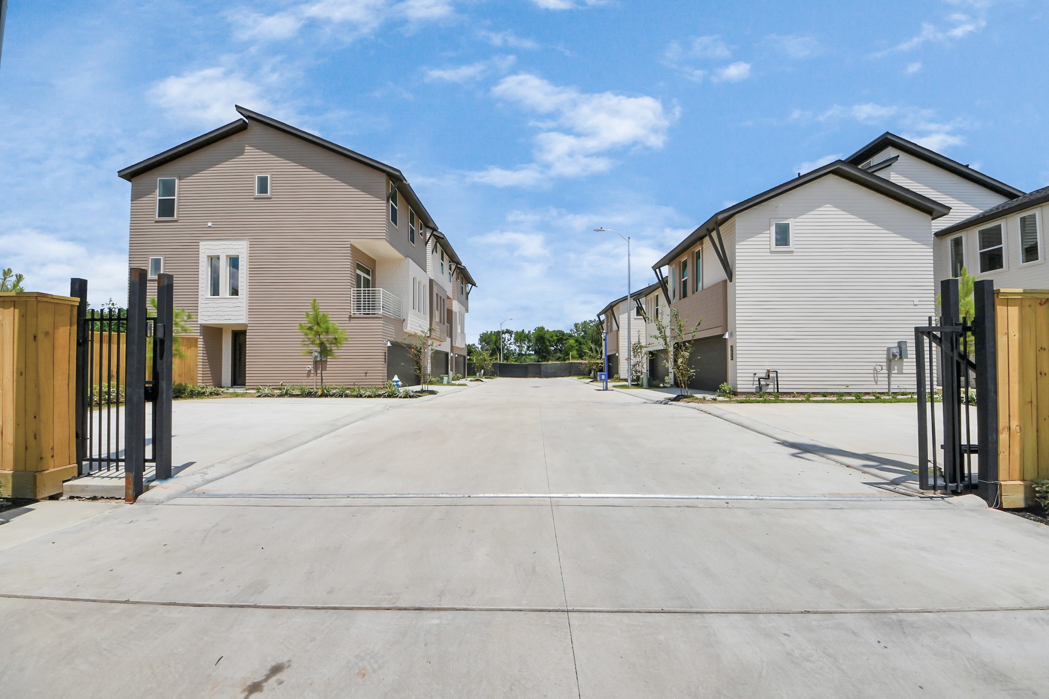 5903 Urban Pines Street Houston, TX 77091 - Photo 31 of 42 a view of house and street view