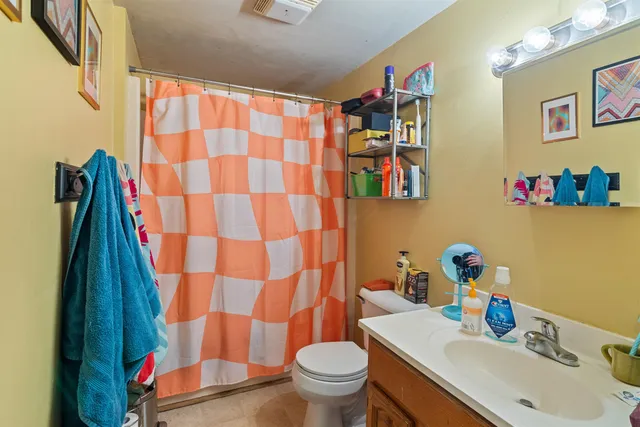 $684,000 | 35 St Mary's Street, Burlington, VT 05401