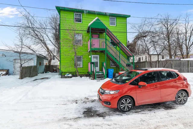 $684,000 | 35 St Mary's Street, Burlington, VT 05401