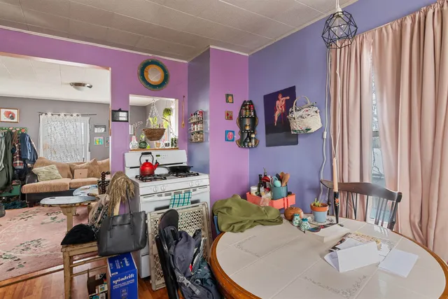 $684,000 | 35 St Mary's Street, Burlington, VT 05401