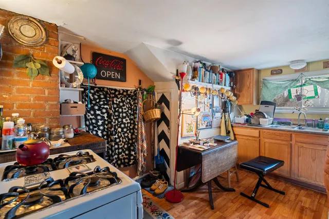 $684,000 | 35 St Mary's Street, Burlington, VT 05401