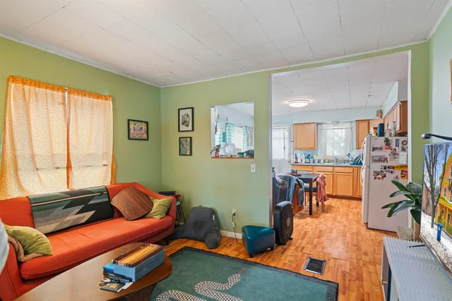 $684,000 | 35 St Mary's Street, Burlington, VT 05401