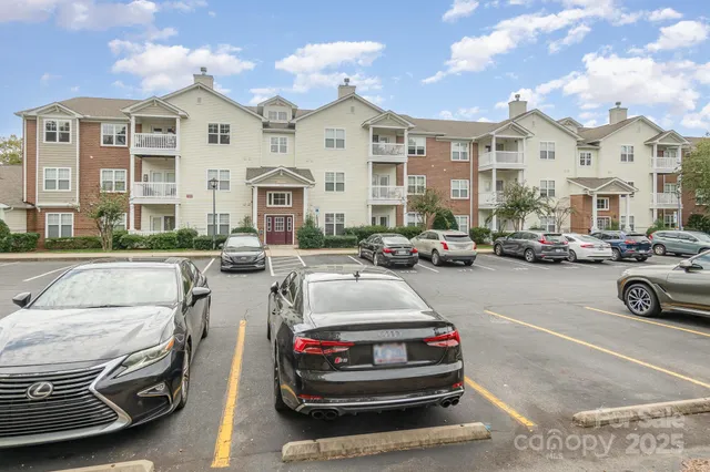 $227,000 | 11264 Hyde Pointe Court, Charlotte, NC 28262