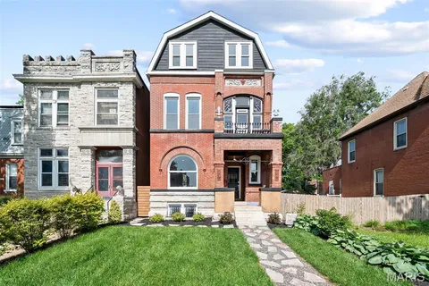 $449,000 | 3235 South Jefferson Avenue, St. Louis, MO 63118