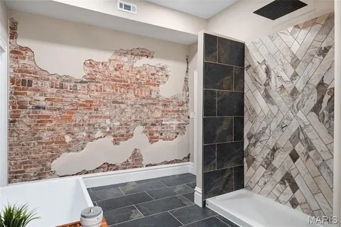 $449,000 | 3235 South Jefferson Avenue, St. Louis, MO 63118