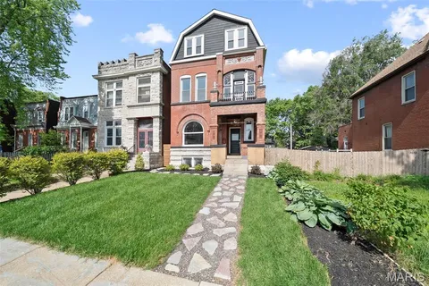 $449,000 | 3235 South Jefferson Avenue, St. Louis, MO 63118