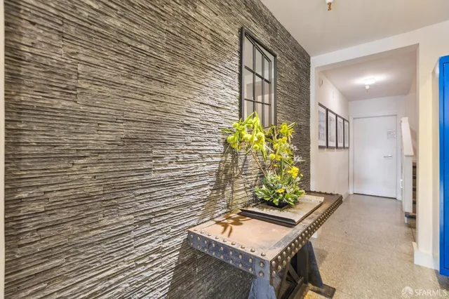 $7,000 | 1831 Grant Avenue, Unit 301, San Francisco, CA 94133