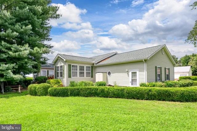 $339,900 | 2 Falcon Crest Drive, Harbeson, DE 19951