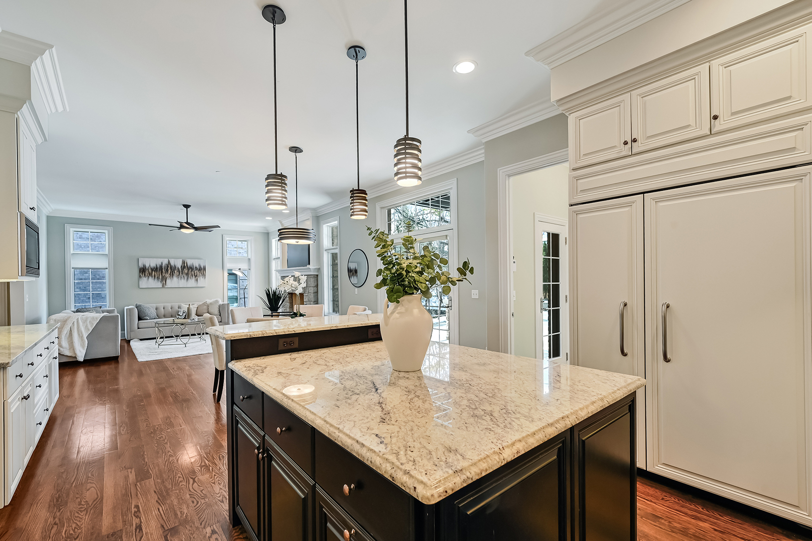 130 Oxford Avenue Clarendon Hills, IL 60514 - Photo 15 of 54