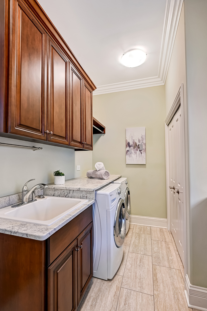 130 Oxford Avenue Clarendon Hills, IL 60514 - Photo 20 of 54