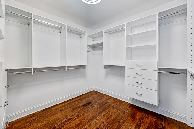 $1,799,000 | 130 Oxford Avenue, Clarendon Hills, IL 60514