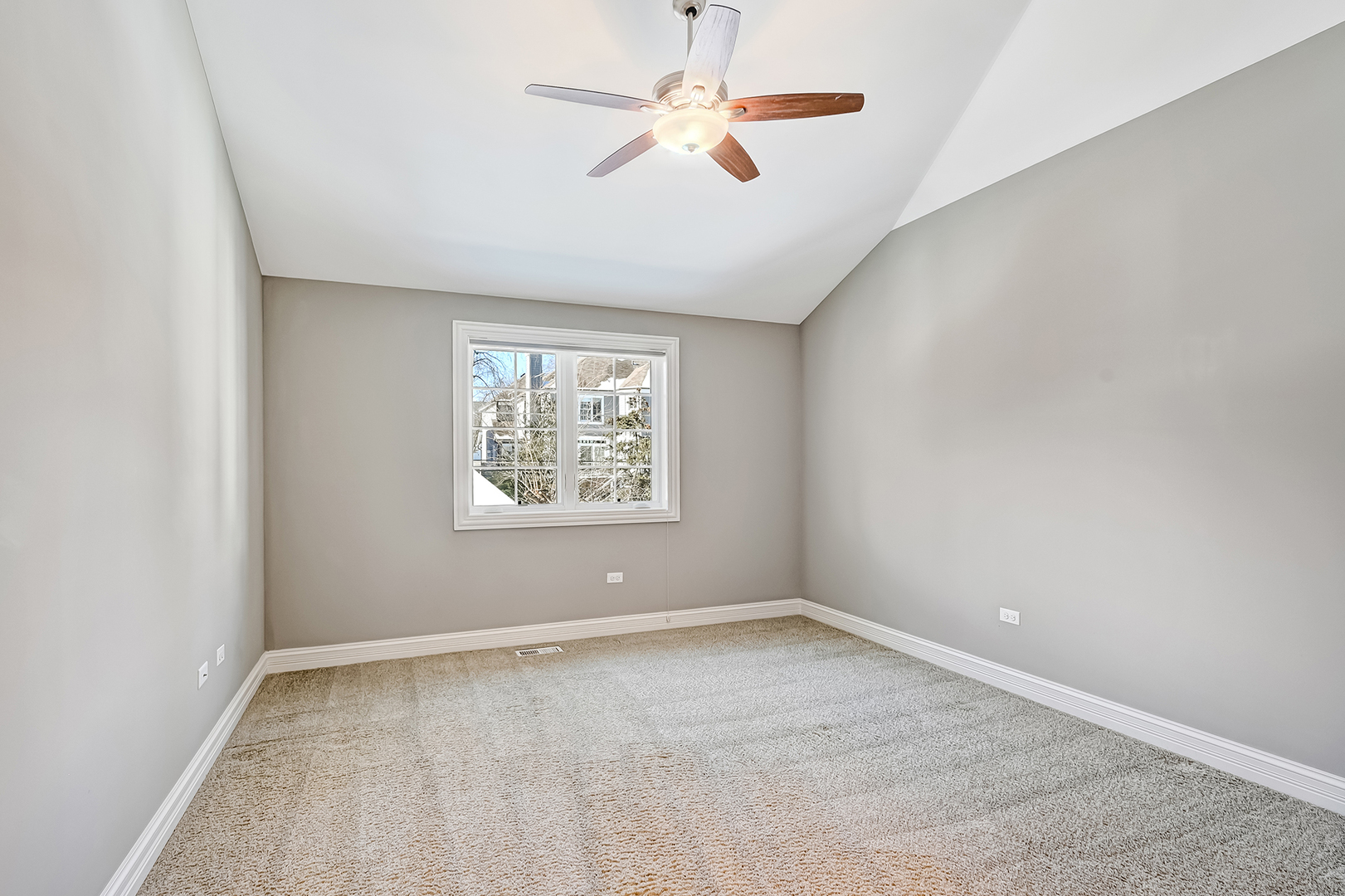 130 Oxford Avenue Clarendon Hills, IL 60514 - Photo 32 of 54