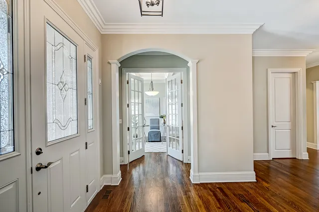 $1,799,000 | 130 Oxford Avenue, Clarendon Hills, IL 60514