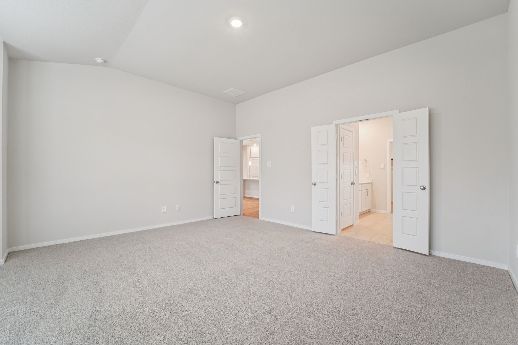16217 Parish Pointe Court Conroe, TX 77302 - Photo 19 of 42 a view of an empty room