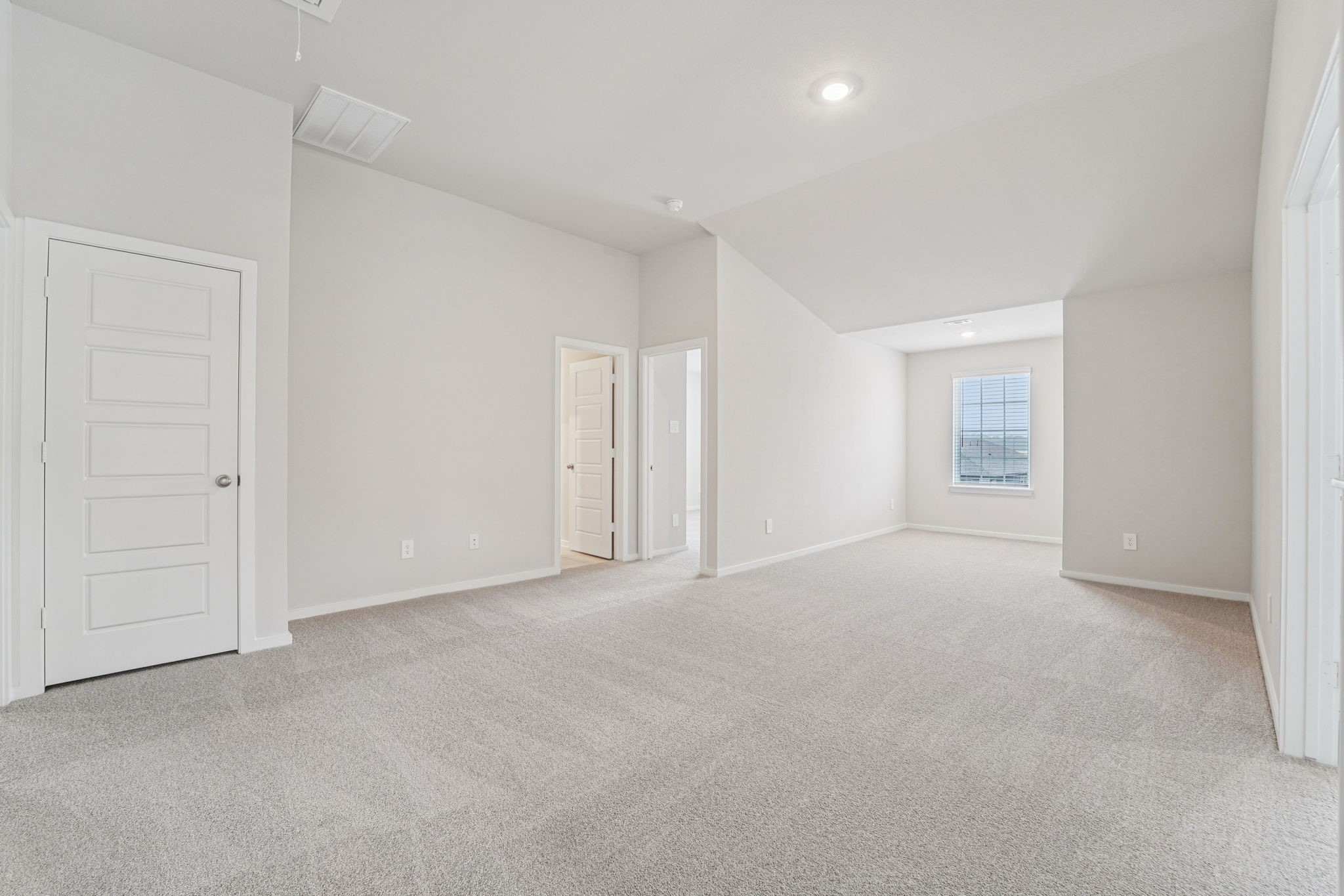 16217 Parish Pointe Court Conroe, TX 77302 - Photo 23 of 42 a view of an empty room with a window