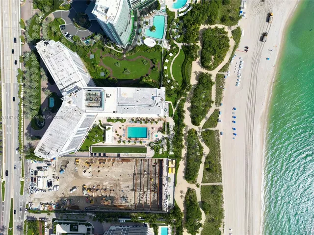 $990,000 | 10275 Collins Avenue, Unit 323, Bal Harbour, FL 33154