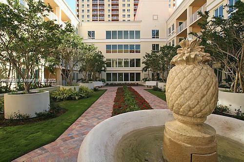 7355 Southwest 89th Street, Unit 622N Miami, FL 33156 - Photo 15 of 16 a view of a multi story building