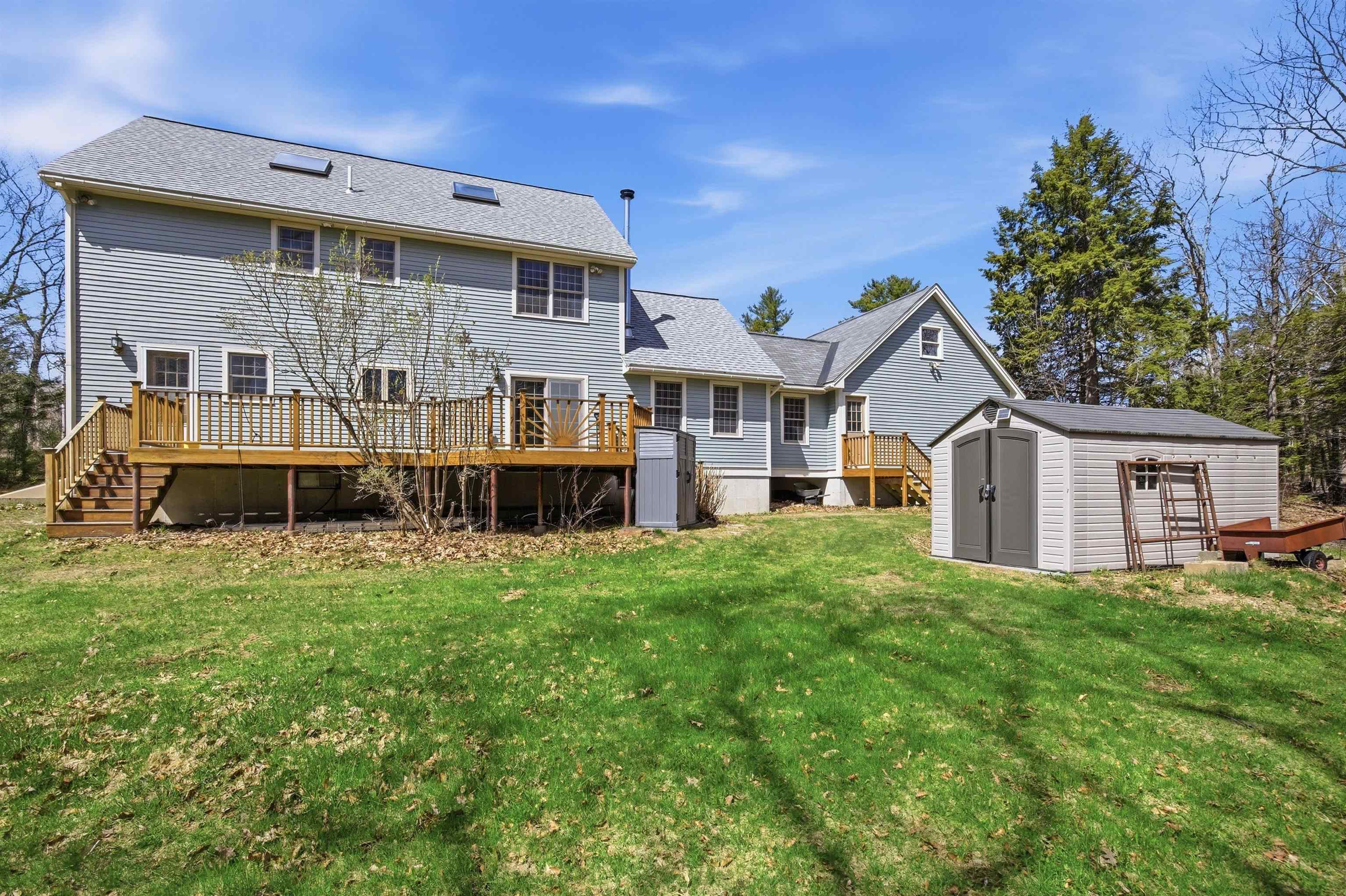 89 Old Center Road Deerfield, NH 03037 - Photo 4 of 58