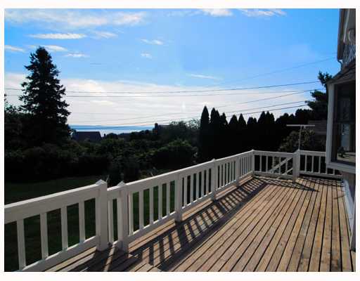 5 Peleg Road Portsmouth, RI 02871 - Photo 3 of 8 Patio/Deck.