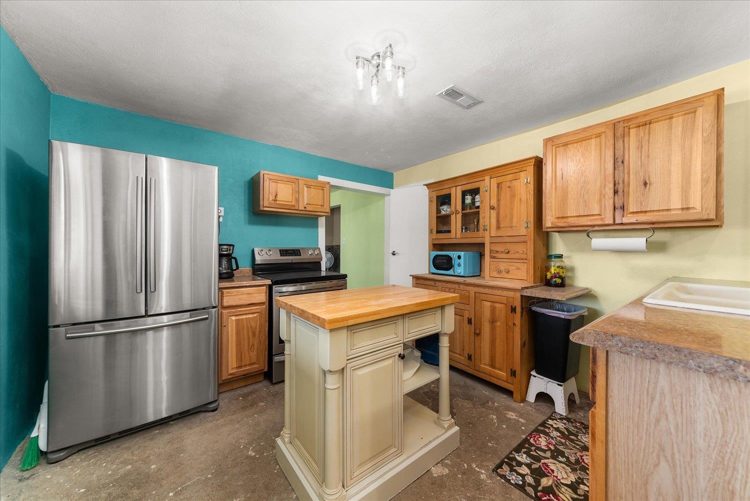 32604 North Elk Chattaroy Road Chattaroy, WA 99003 - Photo 12 of 48