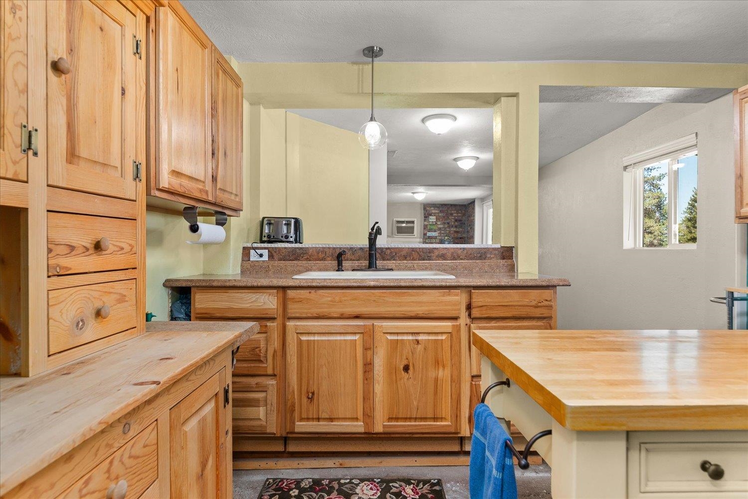 32604 North Elk Chattaroy Road Chattaroy, WA 99003 - Photo 15 of 48